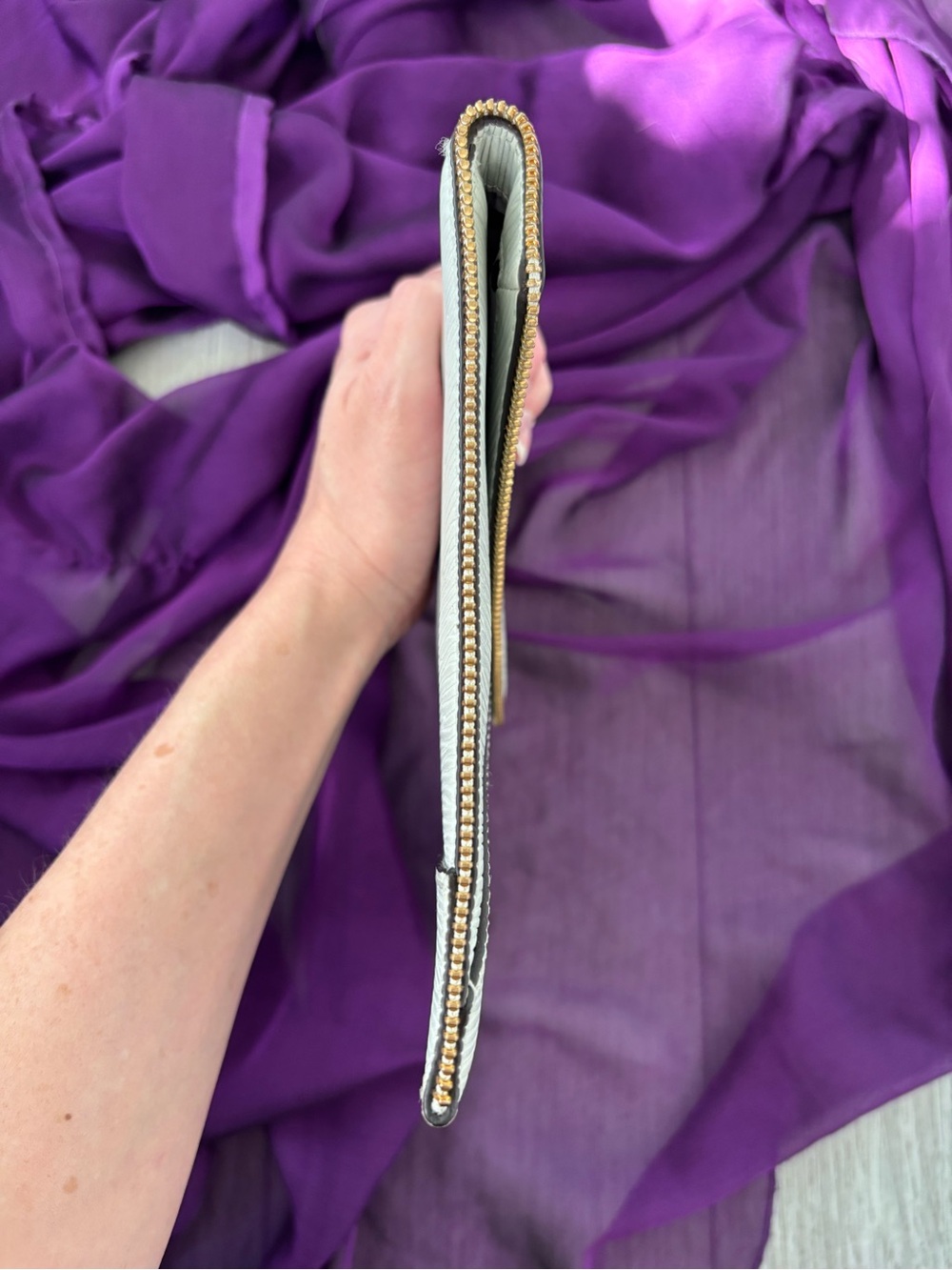 Rebecca Minkoff Leo envelope clutch with zipper detail. GUC. - Picture 8 of 13
